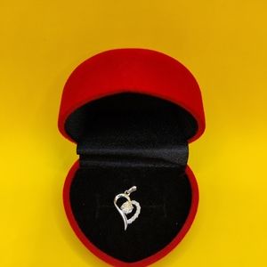 Small Heart Pendant 14k